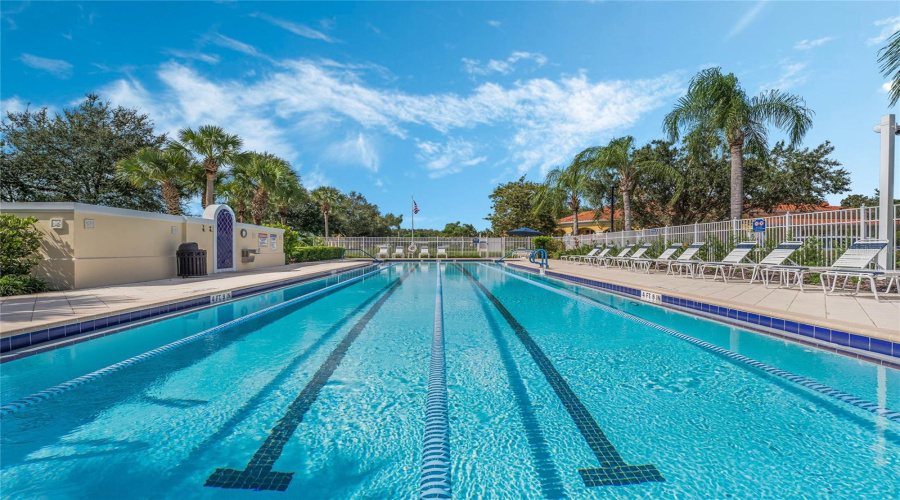 Orlando, Florida 32827, 3 Bedroom Bedrooms, ,2 Bathroombathrooms,Residential,For Sale,Gennaro Ln,0,Mfro6436693