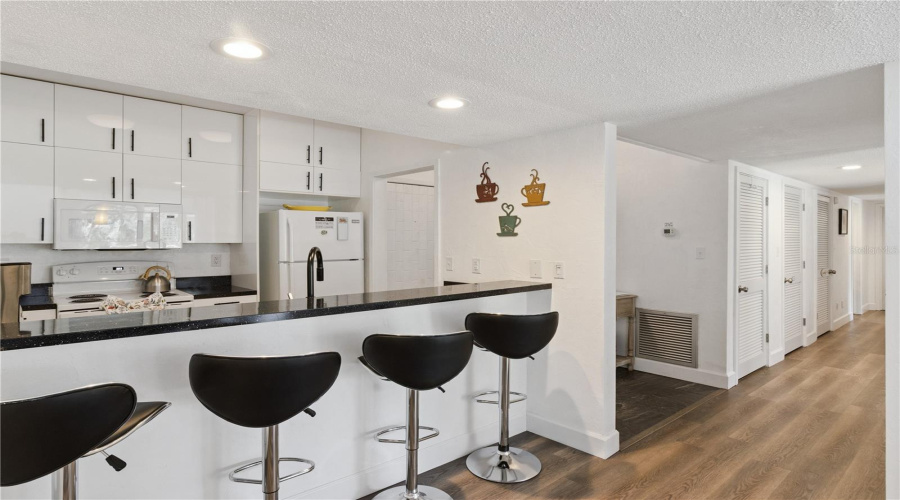 Haines City, Florida 33844, 1 Bedroom Bedrooms, ,1 Bathroombathrooms,Residential,For Sale,Maple Leaf,0,Mfro6435093