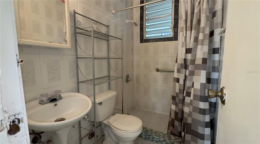 San Juan, Puerto Rico 00924, 3 Bedroom Bedrooms, ,3 Bathroombathrooms,Residential,For Sale,Urb Country Club,0,Mfrpr9121801