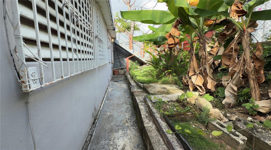 San Juan, Puerto Rico 00924, 3 Bedroom Bedrooms, ,3 Bathroombathrooms,Residential,For Sale,Urb Country Club,0,Mfrpr9121801