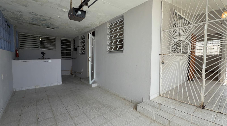 San Juan, Puerto Rico 00924, 3 Bedroom Bedrooms, ,3 Bathroombathrooms,Residential,For Sale,Urb Country Club,0,Mfrpr9121801