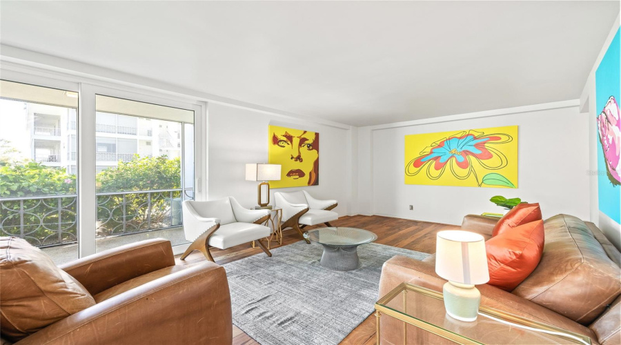St Petersburg, Florida 33701, 1 Bedroom Bedrooms, ,1 Bathroombathrooms,Residential,For Sale,Shore,0,Mfrtb8535560