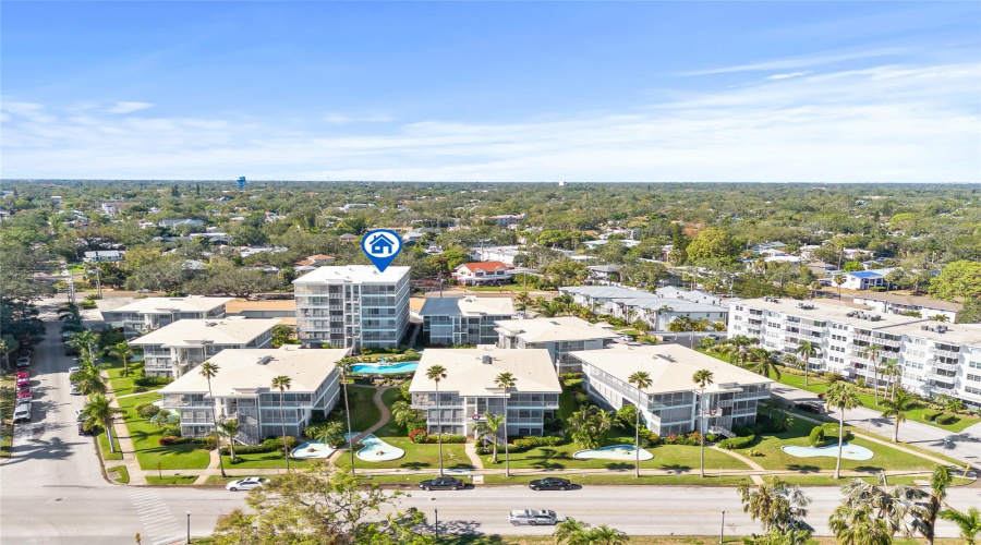 St Petersburg, Florida 33701, 1 Bedroom Bedrooms, ,1 Bathroombathrooms,Residential,For Sale,Shore,0,Mfrtb8535560