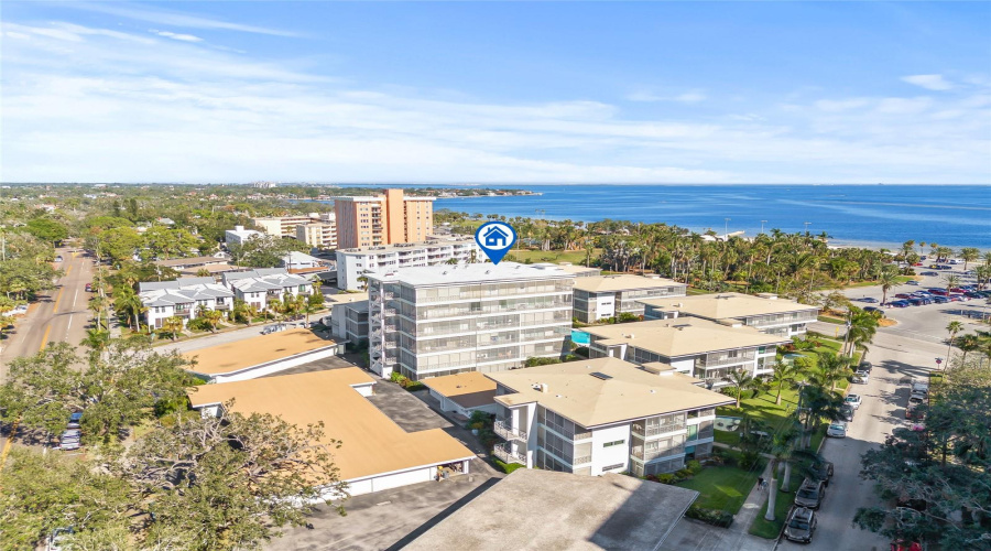 St Petersburg, Florida 33701, 1 Bedroom Bedrooms, ,1 Bathroombathrooms,Residential,For Sale,Shore,0,Mfrtb8535560