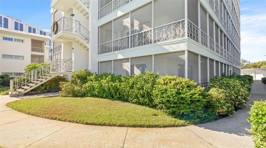 The Corner Residence Is On The First Floor In The Well-Maintained Whispering Waters Community. The Community Offers Lush Landscaping, Which Adds Extra Privacy.