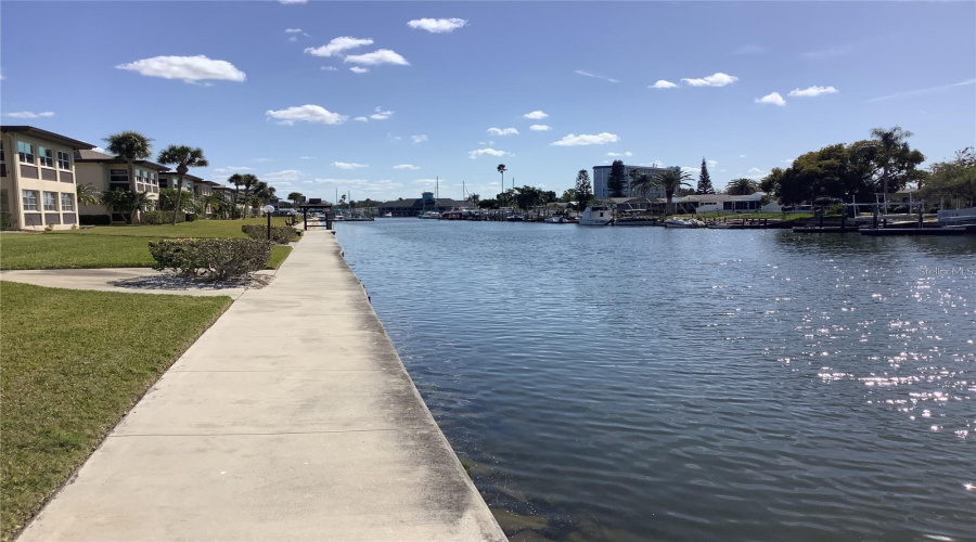 New Port Richey, Florida 34652, 2 Bedroom Bedrooms, ,2 Bathroombathrooms,Residential,For Sale,Jasper,0,Mfrw7885826