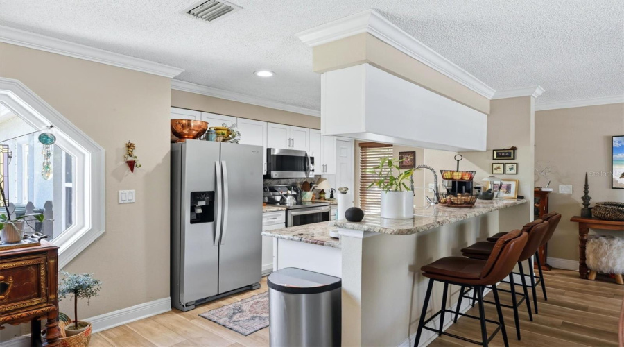Sarasota, Florida 34238, 4 Bedroom Bedrooms, ,2 Bathroombathrooms,Residential,For Sale,Easton,0,Mfra4698217