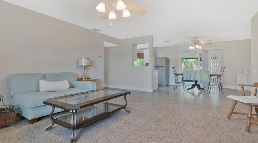 Tampa, Florida 33615, 3 Bedroom Bedrooms, ,1 Bathroombathrooms,Residential,For Sale,Powhatan,0,Mfrtb8541312