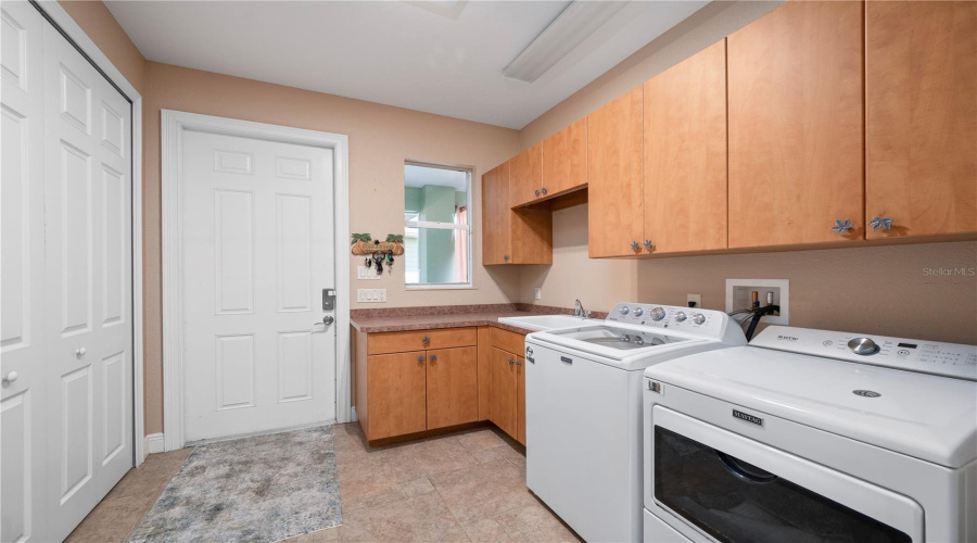 Punta Gorda, Florida 33950, 4 Bedroom Bedrooms, ,3 Bathroombathrooms,Residential,For Sale,Jones Loop,0,Mfrc7522472