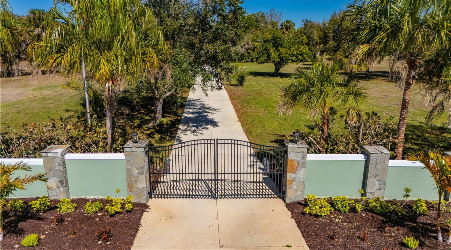 Punta Gorda, Florida 33950, 4 Bedroom Bedrooms, ,3 Bathroombathrooms,Residential,For Sale,Jones Loop,0,Mfrc7522472