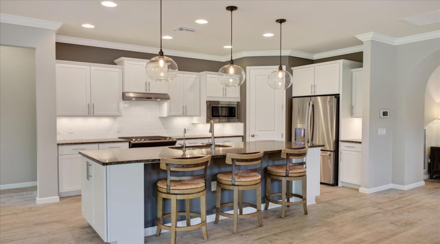 Lakewood Ranch, Florida 34202, 2 Bedroom Bedrooms, ,2 Bathroombathrooms,Residential,For Sale,Seaford,0,Mfra4703757