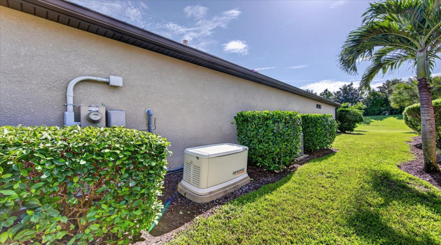 Lakewood Ranch, Florida 34202, 2 Bedroom Bedrooms, ,2 Bathroombathrooms,Residential,For Sale,Seaford,0,Mfra4703757