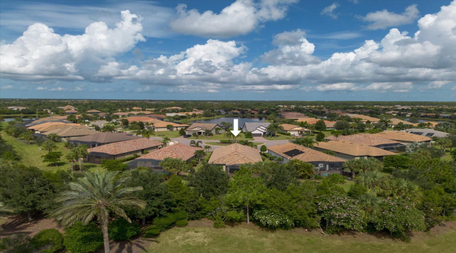 Lakewood Ranch, Florida 34202, 2 Bedroom Bedrooms, ,2 Bathroombathrooms,Residential,For Sale,Seaford,0,Mfra4703757