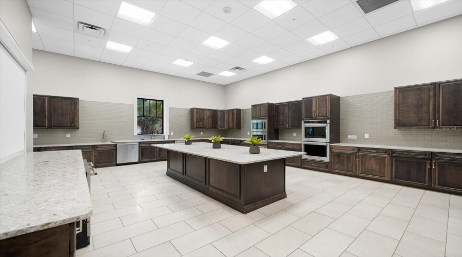 Lakewood Ranch, Florida 34202, 2 Bedroom Bedrooms, ,2 Bathroombathrooms,Residential,For Sale,Seaford,0,Mfra4703757