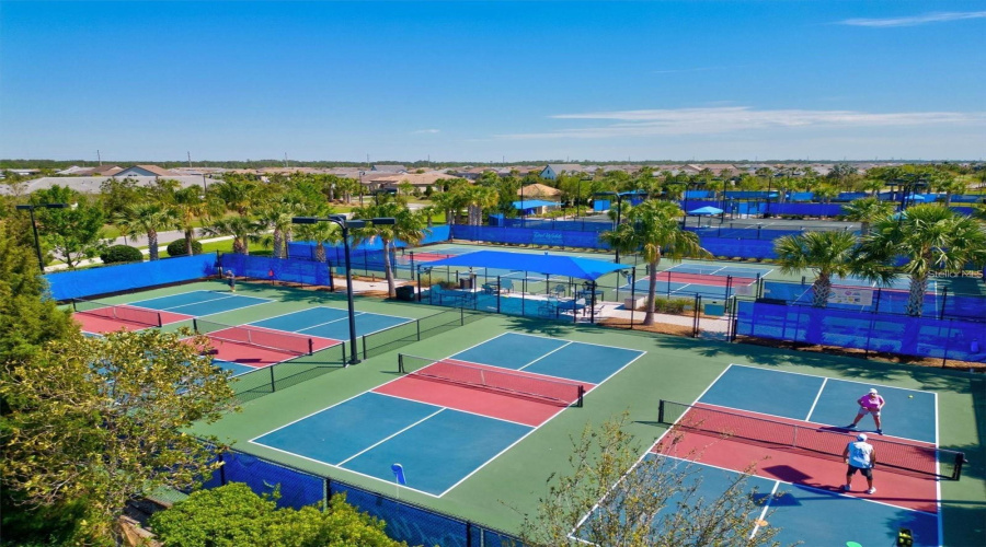 Lakewood Ranch, Florida 34202, 2 Bedroom Bedrooms, ,2 Bathroombathrooms,Residential,For Sale,Seaford,0,Mfra4703757