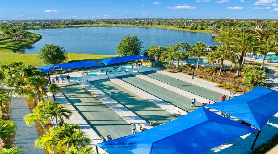 Lakewood Ranch, Florida 34202, 2 Bedroom Bedrooms, ,2 Bathroombathrooms,Residential,For Sale,Seaford,0,Mfra4703757