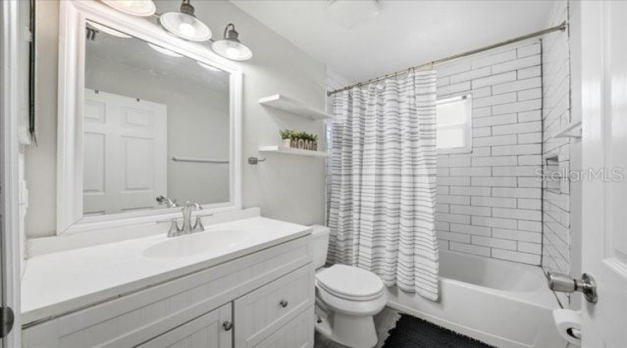 Cocoa, Florida 32927, 5 Bedroom Bedrooms, ,2 Bathroombathrooms,Residential,For Sale,Allmont,0,Mfro6436998