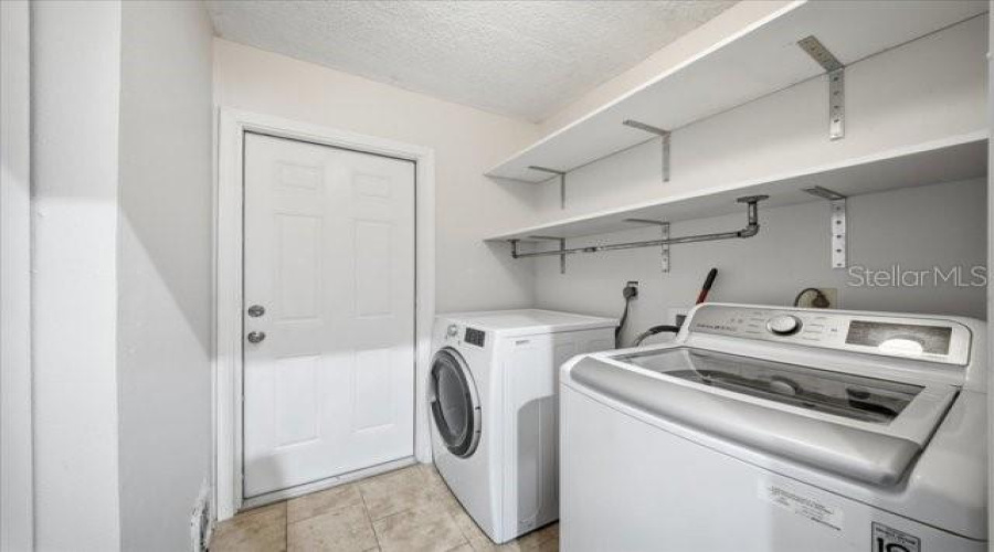 Cocoa, Florida 32927, 5 Bedroom Bedrooms, ,2 Bathroombathrooms,Residential,For Sale,Allmont,0,Mfro6436998
