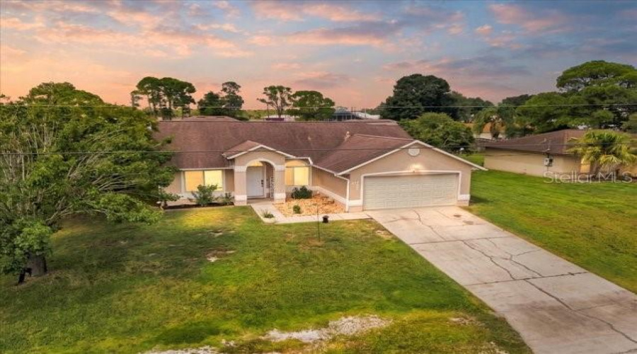 Cocoa, Florida 32927, 5 Bedroom Bedrooms, ,2 Bathroombathrooms,Residential,For Sale,Allmont,0,Mfro6436998