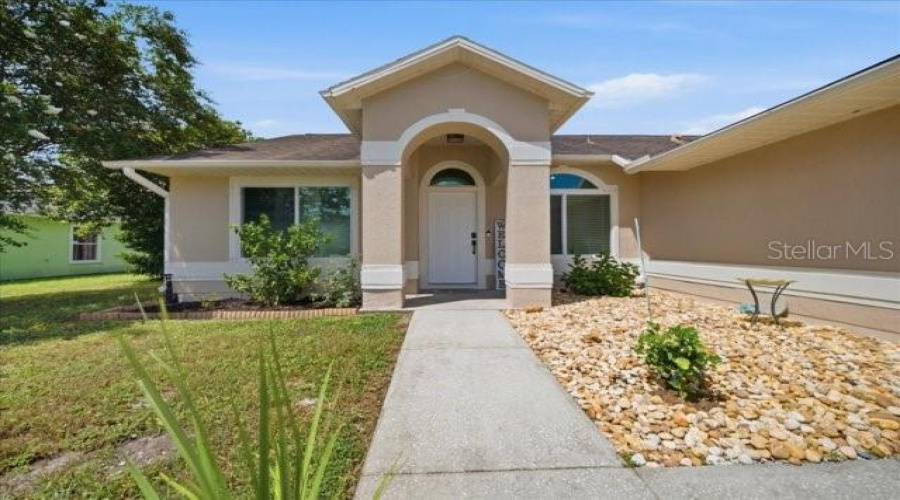 Cocoa, Florida 32927, 5 Bedroom Bedrooms, ,2 Bathroombathrooms,Residential,For Sale,Allmont,0,Mfro6436998