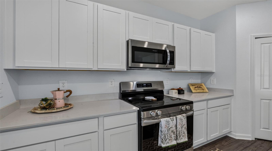 Alachua, Florida 32615, 5 Bedroom Bedrooms, ,3 Bathroombathrooms,Residential,For Sale,144Th,0,Mfrgc542972