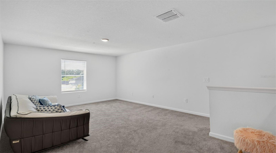 Alachua, Florida 32615, 5 Bedroom Bedrooms, ,3 Bathroombathrooms,Residential,For Sale,144Th,0,Mfrgc542972
