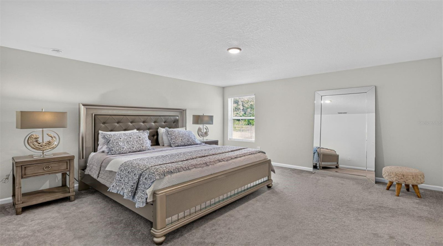 Alachua, Florida 32615, 5 Bedroom Bedrooms, ,3 Bathroombathrooms,Residential,For Sale,144Th,0,Mfrgc542972