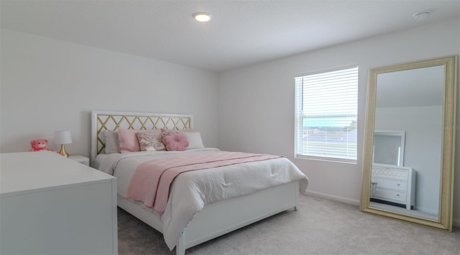 Alachua, Florida 32615, 5 Bedroom Bedrooms, ,3 Bathroombathrooms,Residential,For Sale,144Th,0,Mfrgc542972