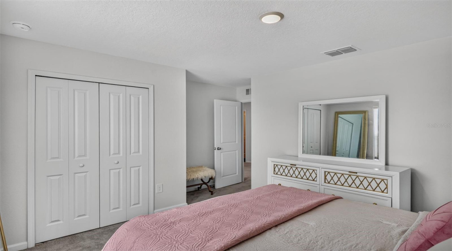 Alachua, Florida 32615, 5 Bedroom Bedrooms, ,3 Bathroombathrooms,Residential,For Sale,144Th,0,Mfrgc542972