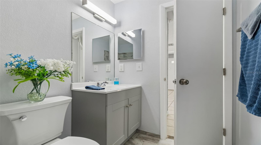 New Port Richey, Florida 34655, 2 Bedroom Bedrooms, ,1 Bathroombathrooms,Residential,For Sale,Murrow,0,Mfrtb8490576