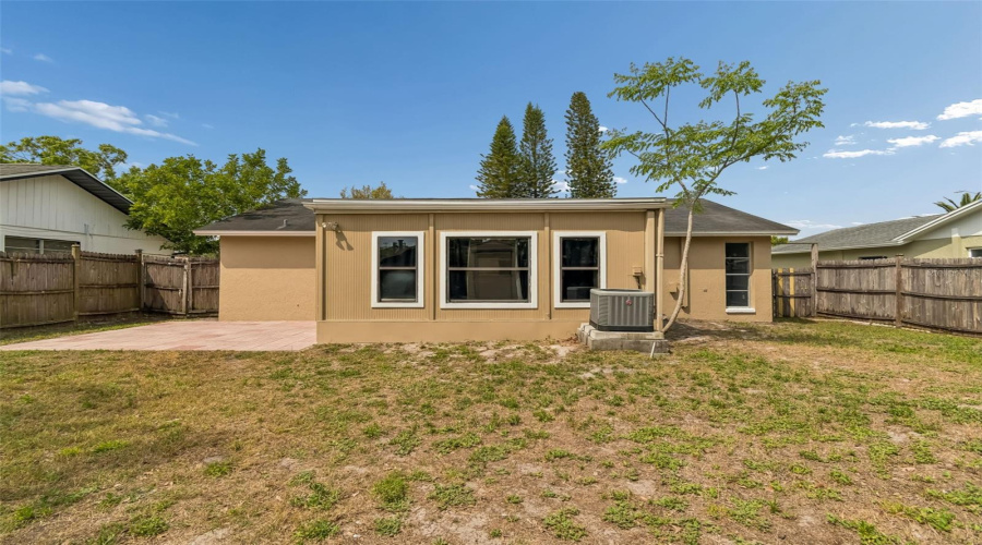 New Port Richey, Florida 34655, 2 Bedroom Bedrooms, ,1 Bathroombathrooms,Residential,For Sale,Murrow,0,Mfrtb8490576