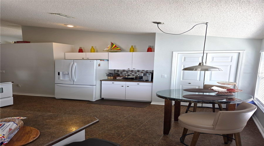 New Port Richey, Florida 34652, 3 Bedroom Bedrooms, ,2 Bathroombathrooms,Residential,For Sale,Manor,0,Mfrw7883355