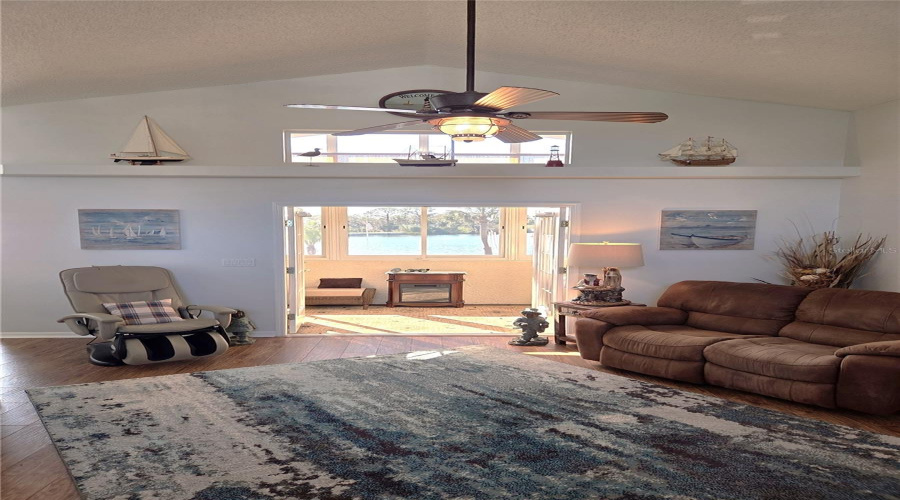 New Port Richey, Florida 34652, 3 Bedroom Bedrooms, ,2 Bathroombathrooms,Residential,For Sale,Manor,0,Mfrw7883355