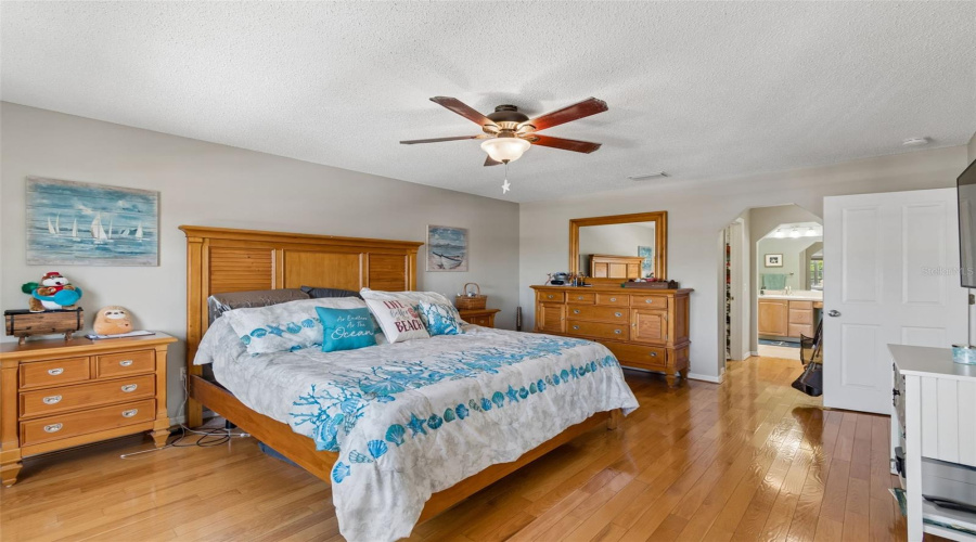 New Port Richey, Florida 34652, 3 Bedroom Bedrooms, ,3 Bathroombathrooms,Residential,For Sale,Bayside,0,Mfrtb8498044