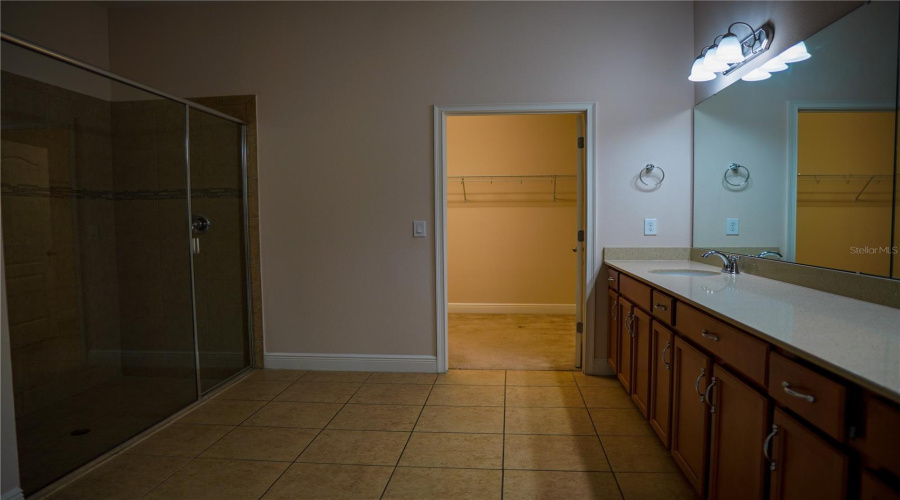 Winter Garden, Florida 34787, 6 Bedroom Bedrooms, ,5 Bathroombathrooms,Residential,For Sale,Bradleigh,0,Mfro6421967