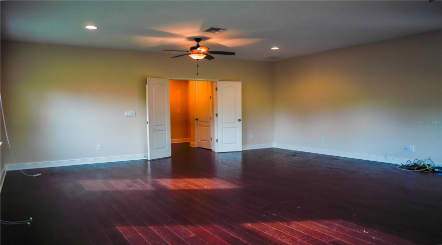 Winter Garden, Florida 34787, 6 Bedroom Bedrooms, ,5 Bathroombathrooms,Residential,For Sale,Bradleigh,0,Mfro6421967