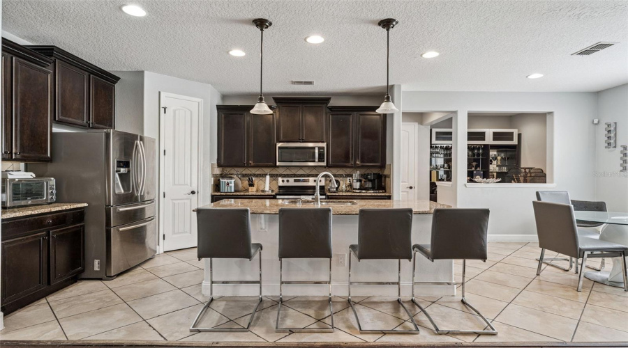Windermere, Florida 34786, 4 Bedroom Bedrooms, ,2 Bathroombathrooms,Residential,For Sale,Roskin,0,Mfrs5141148