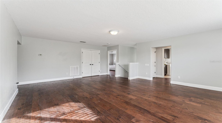 Windermere, Florida 34786, 4 Bedroom Bedrooms, ,2 Bathroombathrooms,Residential,For Sale,Roskin,0,Mfrs5141148