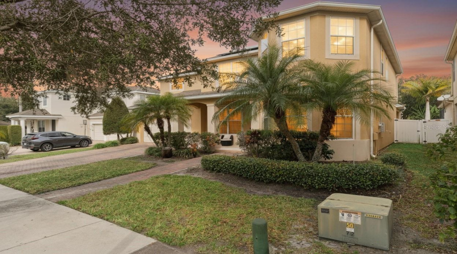 Windermere, Florida 34786, 4 Bedroom Bedrooms, ,2 Bathroombathrooms,Residential,For Sale,Roskin,0,Mfrs5141148