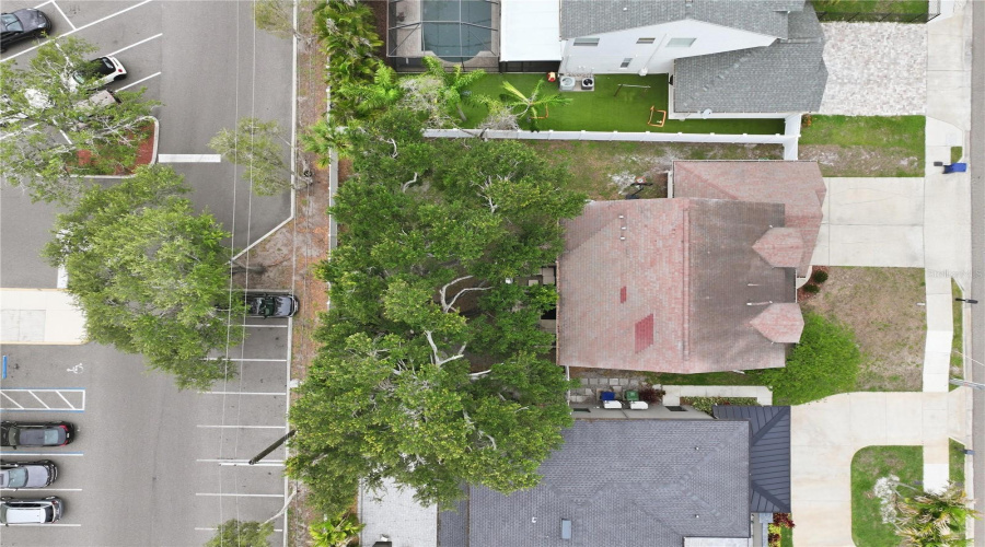Tampa, Florida 33629, 3 Bedroom Bedrooms, ,2 Bathroombathrooms,Residential,For Sale,Euclid,0,Mfrtb8517990