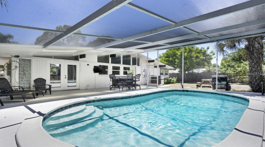 Sarasota, Florida 34231, 5 Bedroom Bedrooms, ,3 Bathroombathrooms,Residential,For Sale,Wason,0,Mfra4703983