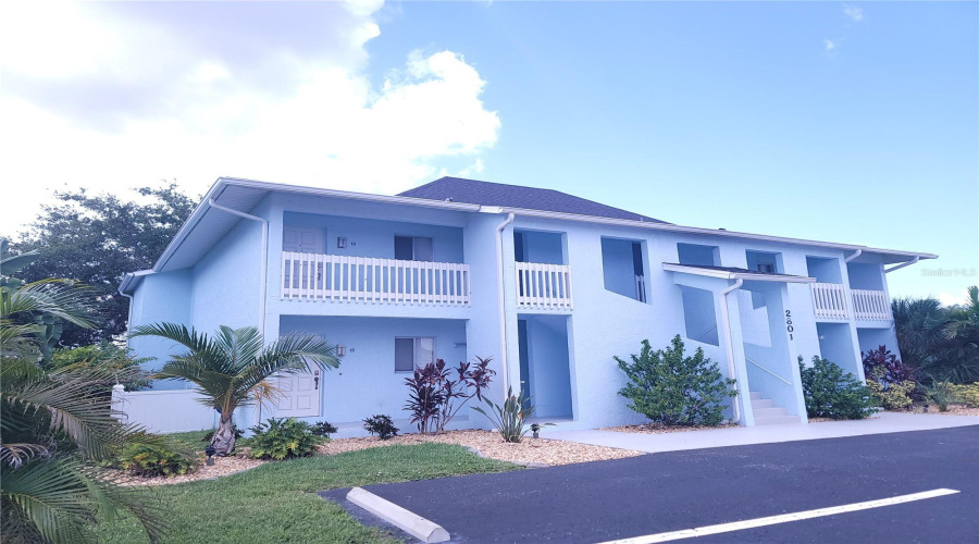 Punta Gorda, Florida 33950, 2 Bedroom Bedrooms, ,2 Bathroombathrooms,Residential,For Sale,Magdalina,0,Mfra4703815