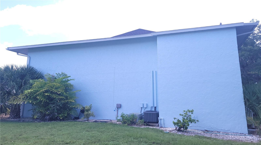 Punta Gorda, Florida 33950, 2 Bedroom Bedrooms, ,2 Bathroombathrooms,Residential,For Sale,Magdalina,0,Mfra4703815