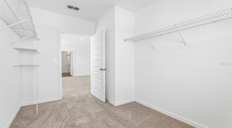 Haines City, Florida 33844, 4 Bedroom Bedrooms, ,2 Bathroombathrooms,Residential,For Sale,Willow,0,Mfro6424575