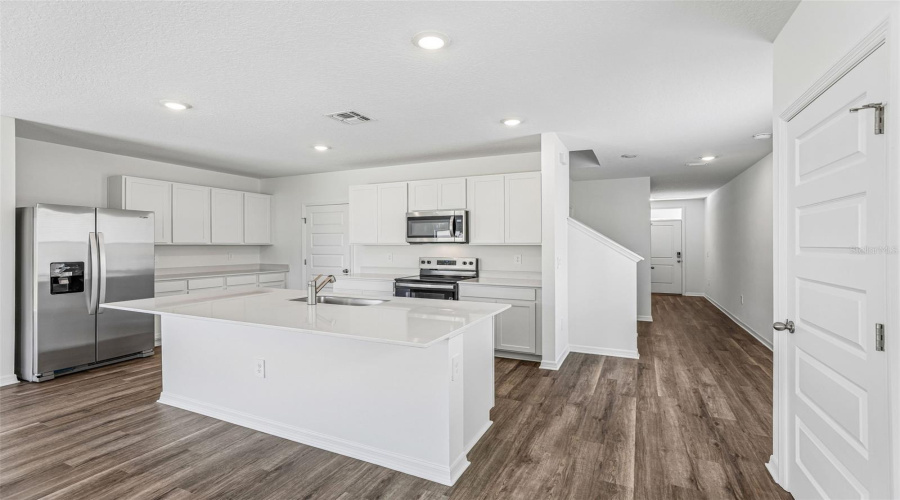 Haines City, Florida 33844, 4 Bedroom Bedrooms, ,2 Bathroombathrooms,Residential,For Sale,Willow,0,Mfro6424575