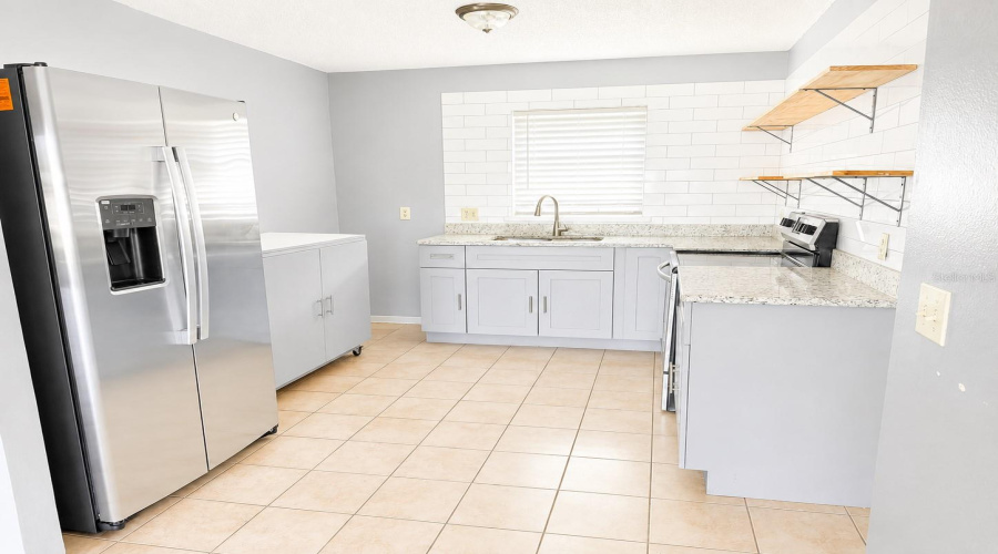 Daytona Beach, Florida 32117, 2 Bedroom Bedrooms, ,1 Bathroombathrooms,Residential,For Sale,9Th,0,Mfrns1089109