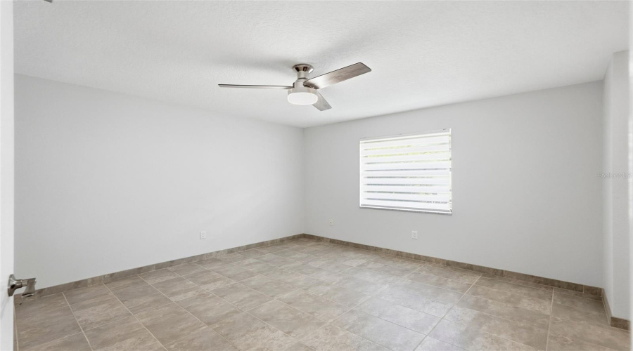 Largo, Florida 33770, 4 Bedroom Bedrooms, ,3 Bathroombathrooms,Residential,For Sale,Knollwood,0,Mfrtb8527885