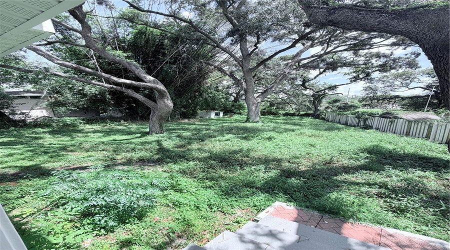 Tampa, Florida 33612, 3 Bedroom Bedrooms, ,2 Bathroombathrooms,Residential,For Sale,Edison,0,Mfrtb8538210