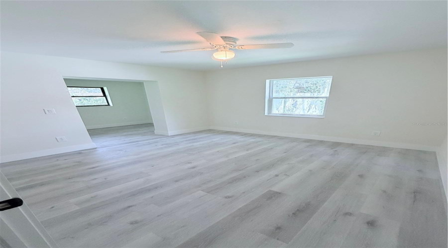 Tampa, Florida 33612, 3 Bedroom Bedrooms, ,2 Bathroombathrooms,Residential,For Sale,Edison,0,Mfrtb8538210