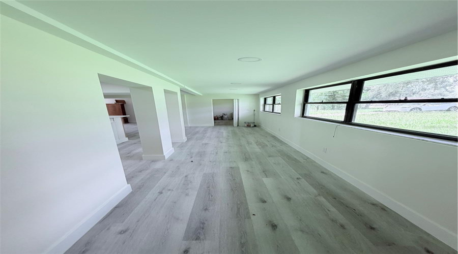 Tampa, Florida 33612, 3 Bedroom Bedrooms, ,2 Bathroombathrooms,Residential,For Sale,Edison,0,Mfrtb8538210